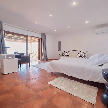 Villa Cala Di Mare Calvi (Corsica)