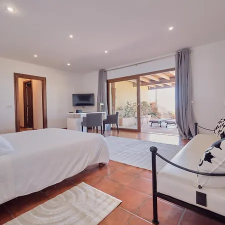 Cala Di Mare Villa