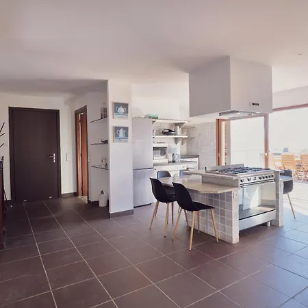 Villa Cala Di Mare Calvi (Corsica)